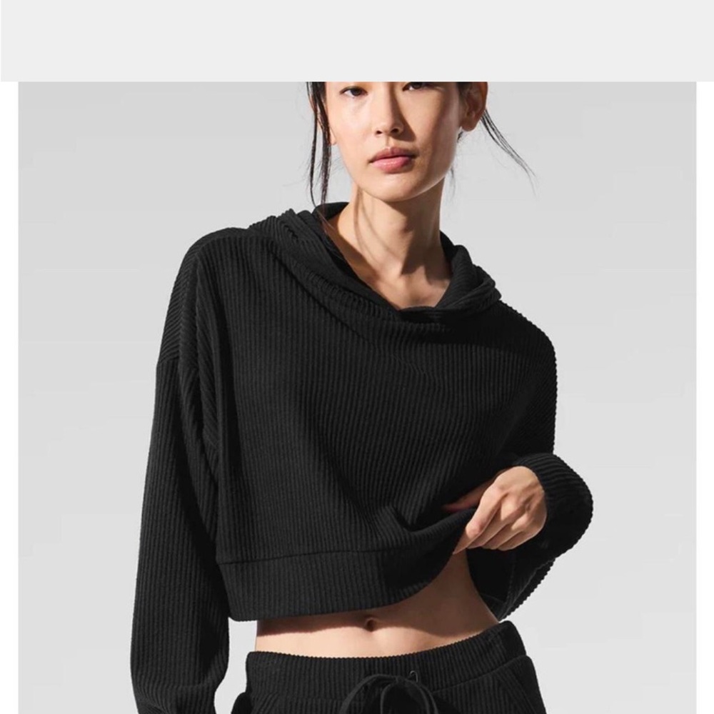 ALO Yoga Muse Black Ribbed Hoodie size SM